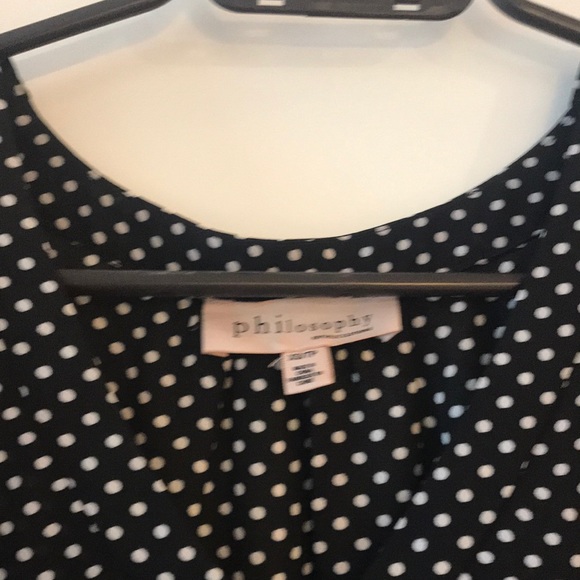 Sleeveless polka dot blouse - Picture 4 of 4